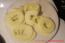 Feekaa Babyflaschen Sterilisator - Apfelringe auf einem Teller